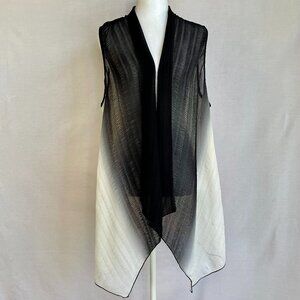 Travelers Collection Drama Vest